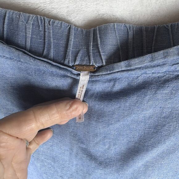 Free People Show Some Shoulder Top Chambray Blue Denim Tie Sleeves Size Small - Picture 7 of 13